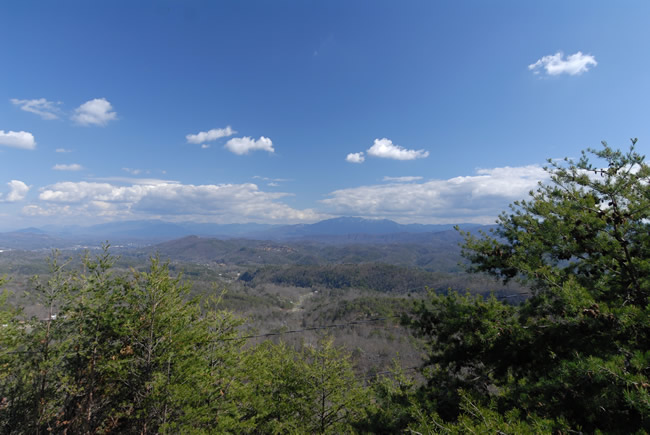 Pigeon Forge Cabin Rental with a Panoramic Mountain View